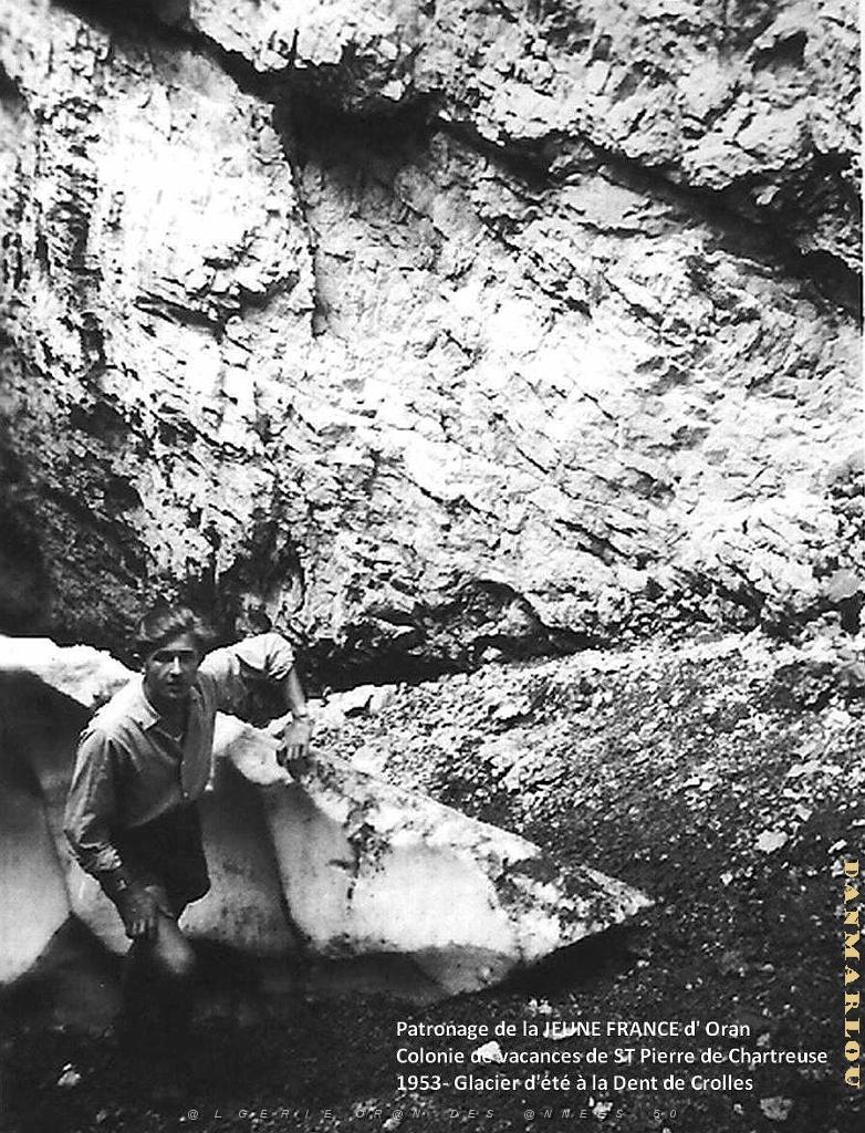 COLO JEUNE FRANCE 1953 glacier v d'ete a la dent de Crolles.jpg